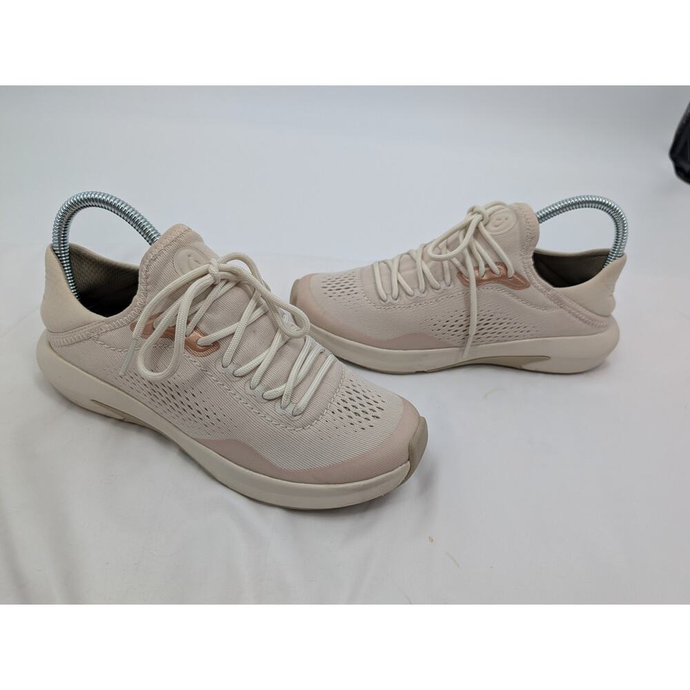 OluKai Kahalo Sneaker Women's 6.5 Drop In Heel Comfort Light Weight Pink Cream